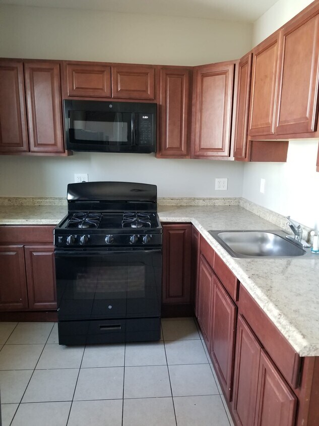 Foto principal - 498 Dixwell Ave