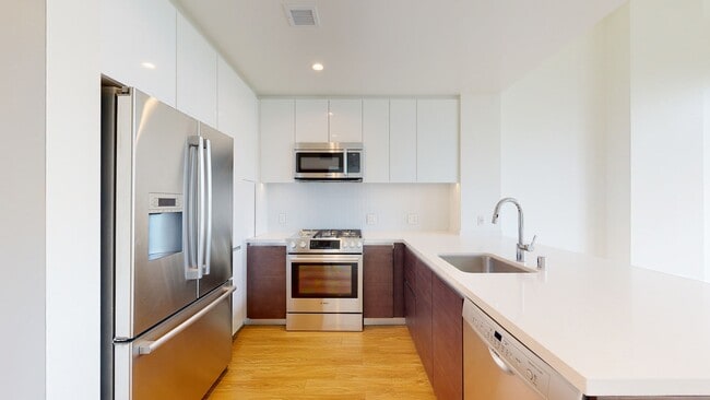 Interior Photo - Vision on Wilshire