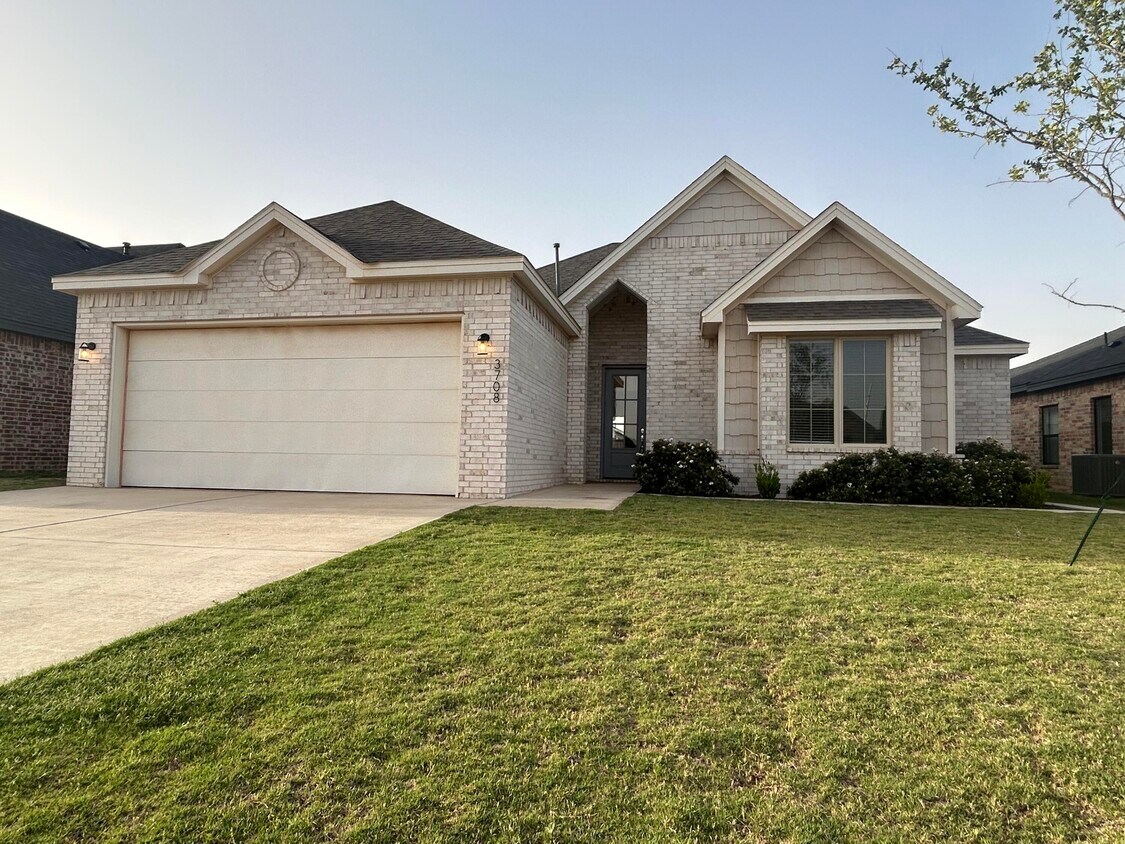 Foto principal - 3708 144th St
