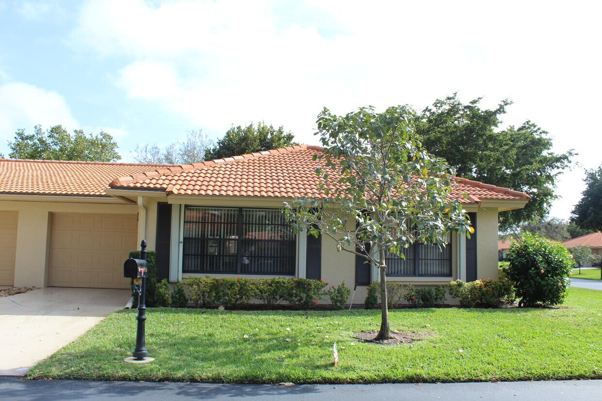 9820 Hydrangea Tree Way, Boynton Beach, FL 33436 House Rental in