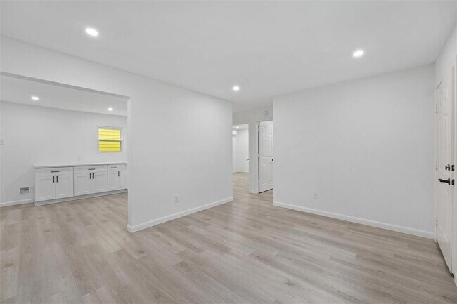 Foto del edificio - 712 Avenue H