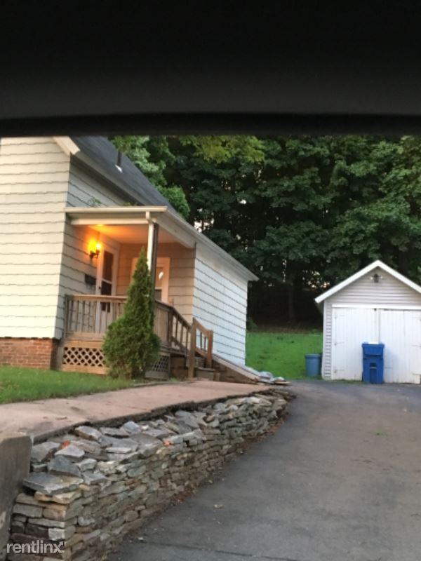 Primary Photo - 2 br, 1.5 bath House - 77 West Street