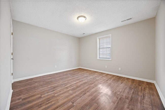 Building Photo - 1601 Betz St