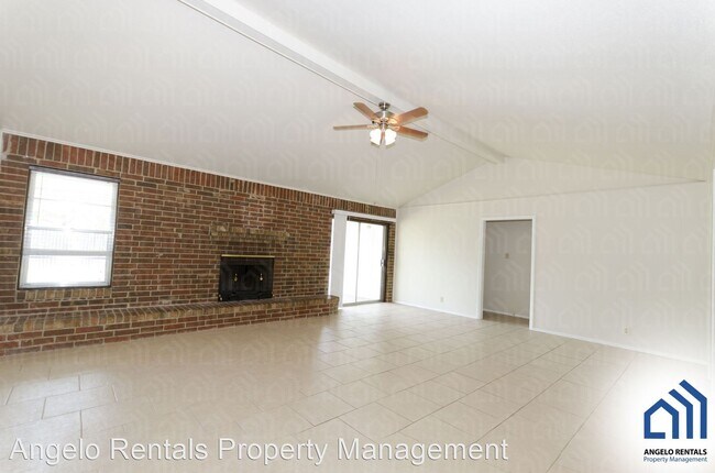 Building Photo - 3 br, 2 bath House - 3802 Millbrook