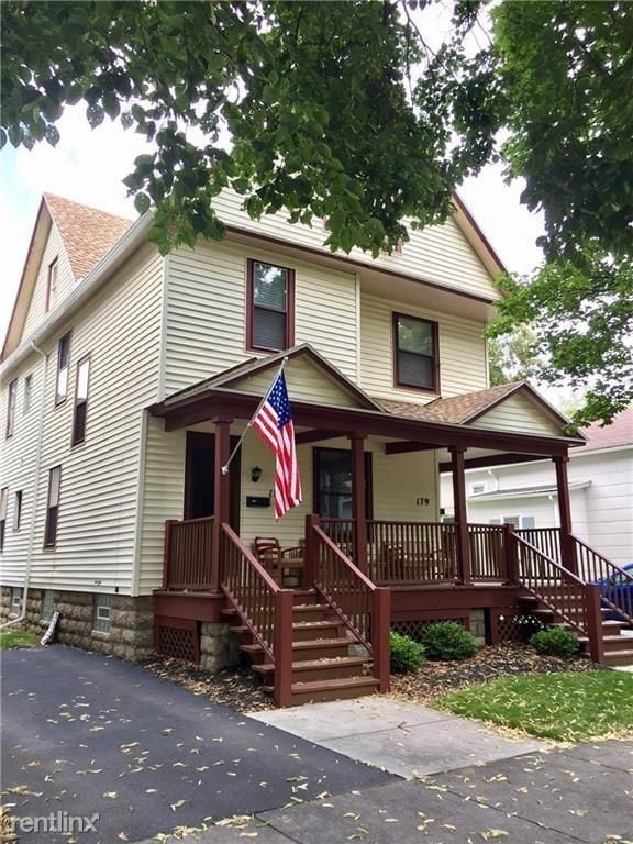 Primary Photo - 3 br, 1 bath Apartment - 179 Brunswick Ave