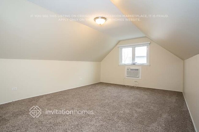 Foto del edificio - 8440 S Lockwood Ave