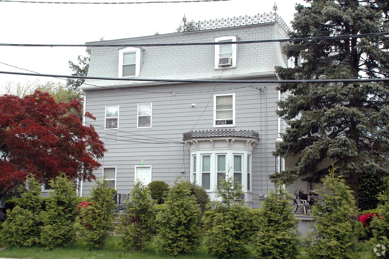 156 Front St, Dunellen, NJ 08812 Apartments in Dunellen, NJ