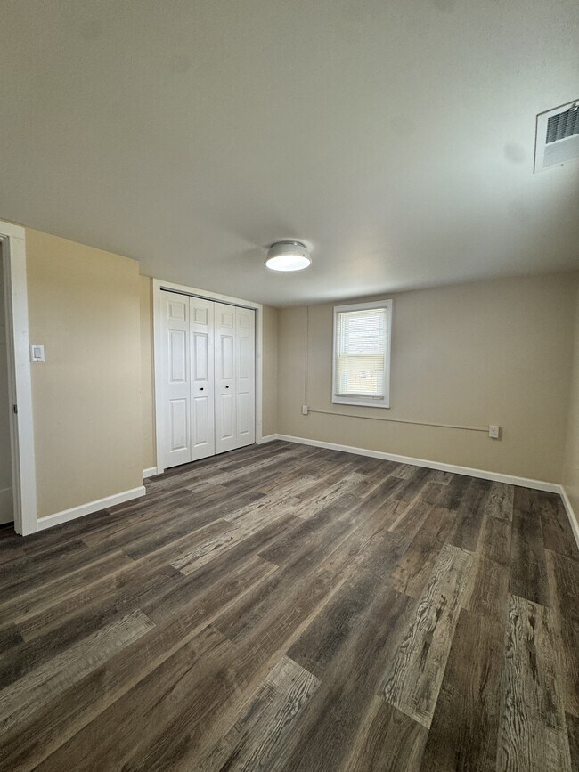 Foto del edificio - 501 Webb Ridge Rd