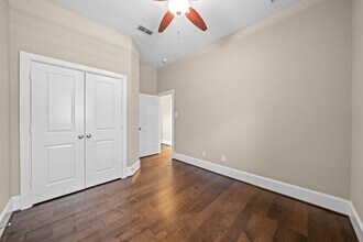 Building Photo - 2907 Jadestone Ln