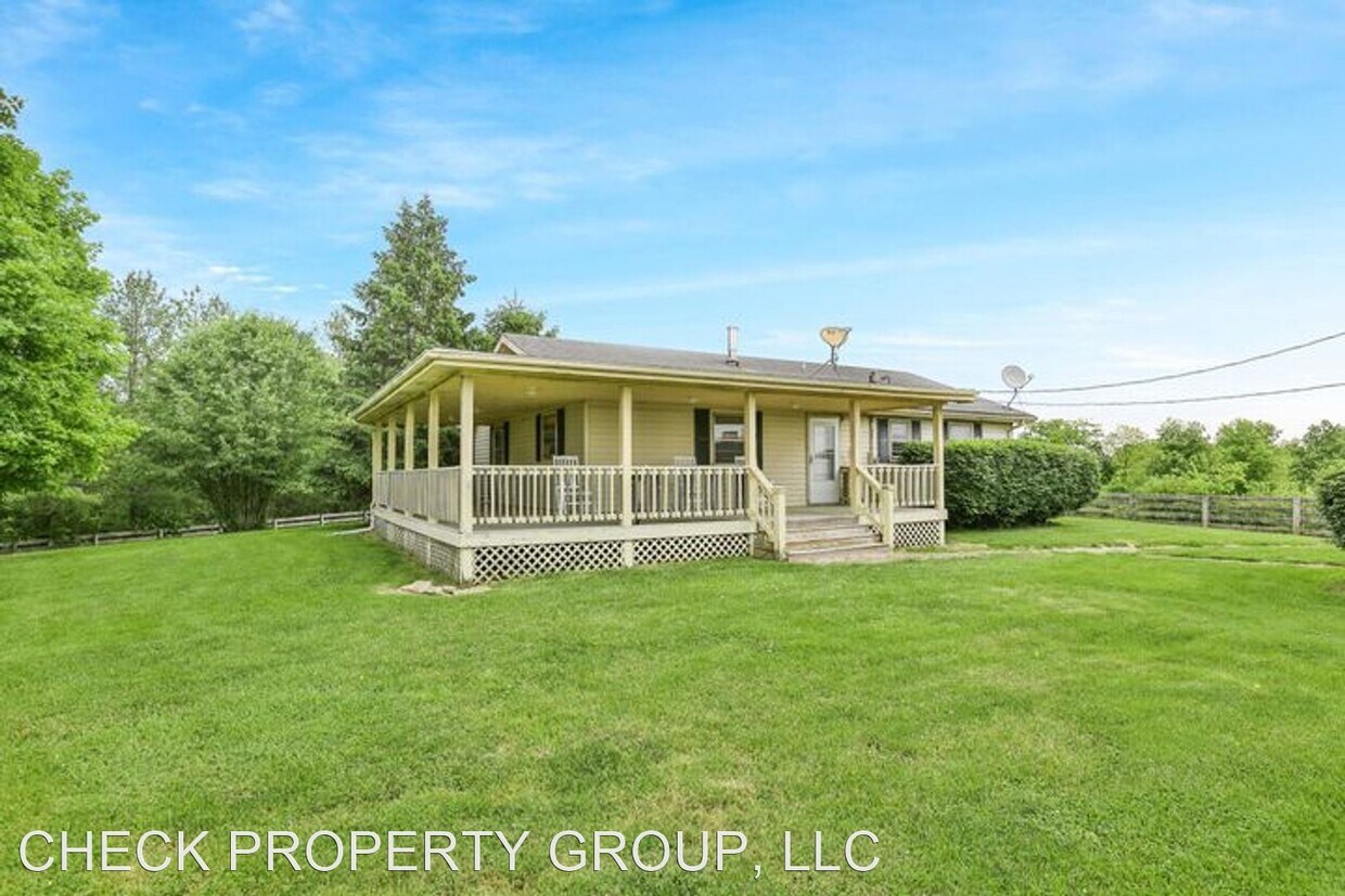 3 br, 1 bath House 5871 Woods Pike Road House Rental in