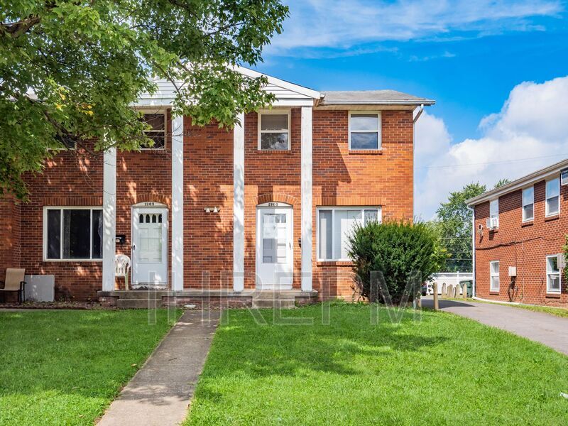 1303 Rd, Columbus, OH 43227 Condo for Rent in Columbus, OH