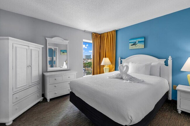 Foto del edificio - 1708 N Ocean Blvd