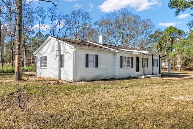 Foto del edificio - 185 Weiss Bluff Rd