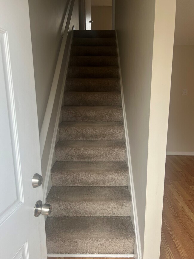 Warner Village Rental Community 18 Warner St St Hamden, CT Apartments for Rent in Hamden