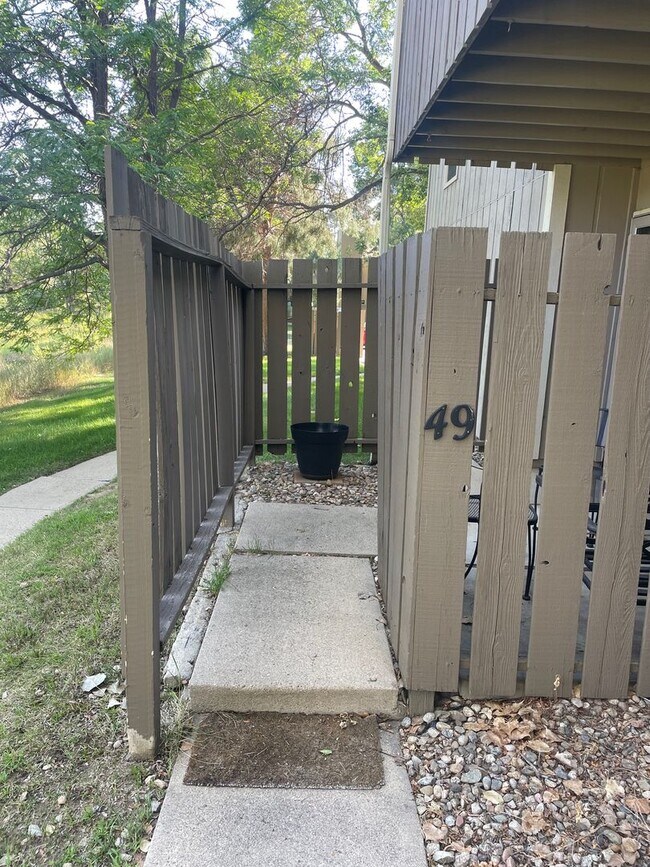 Building Photo - Spacious 1 Bedroom Condo for Rent in Niwot