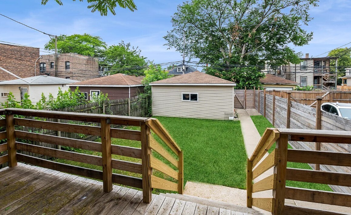 Foto del edificio - 7744 S Carpenter St