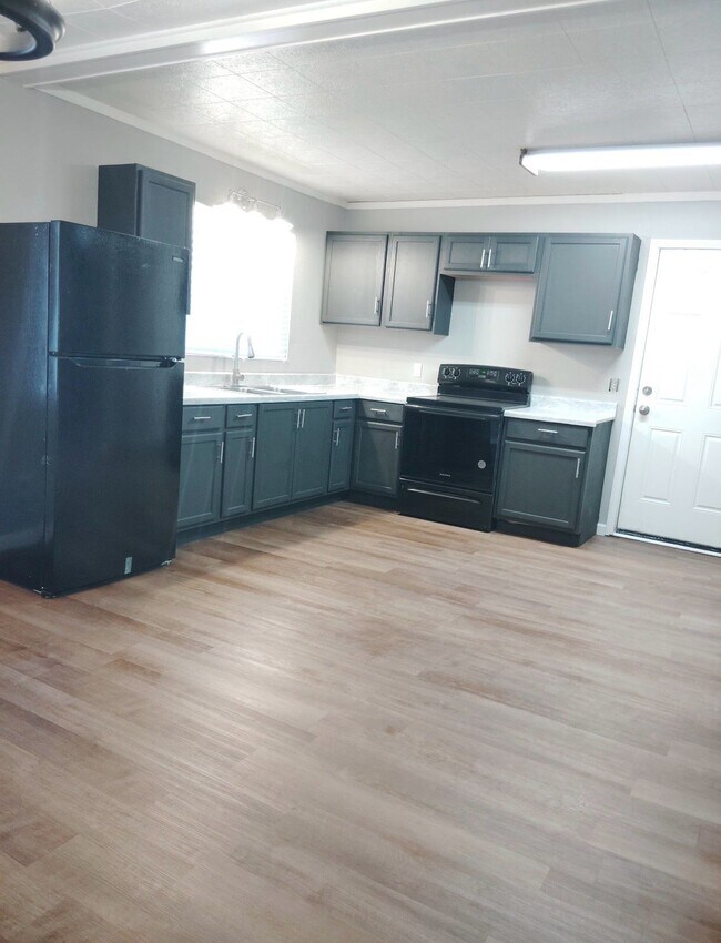 Foto del edificio - 3106 SW 10th Ave