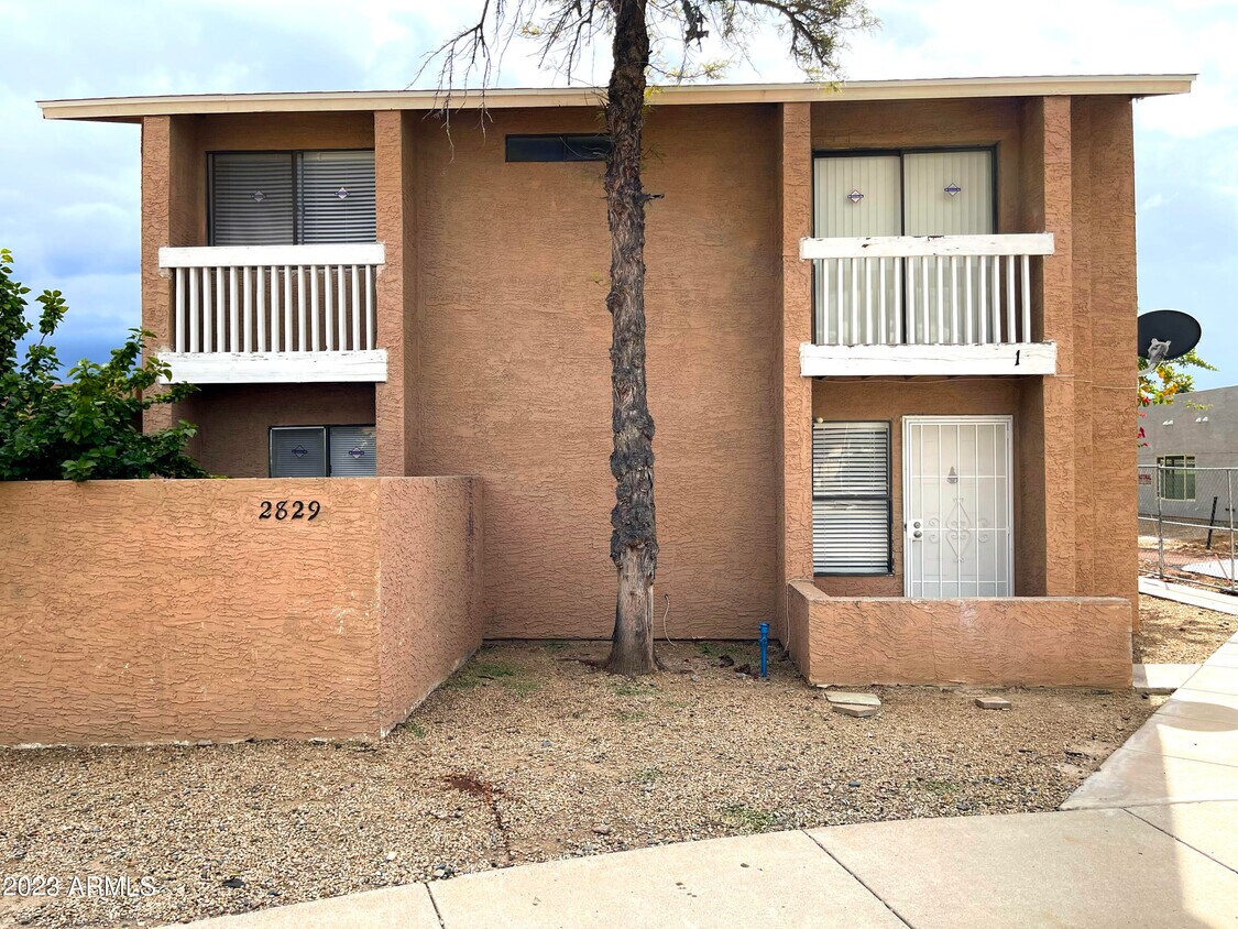 2829 E Tracy Ln, Phoenix, AZ 85032 Townhome Rentals in Phoenix AZ
