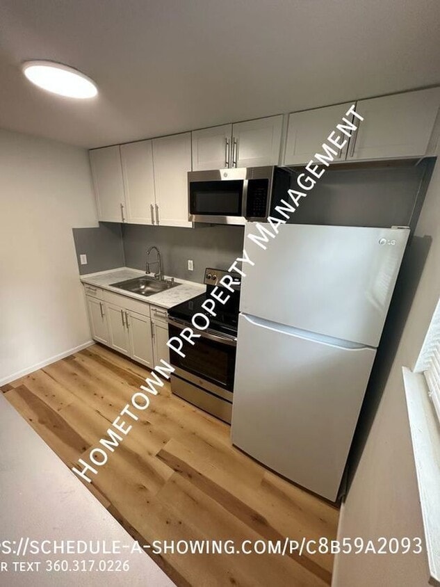 7801 Pacific Ave SE Unit 2, Lacey, WA 98503 Room for Rent in Lacey