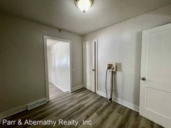 Building Photo - 2 br, 1 bath House - 1411 Central Ave