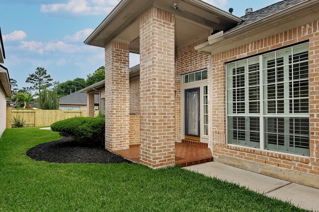 Foto del edificio - 15 Rockledge Dr