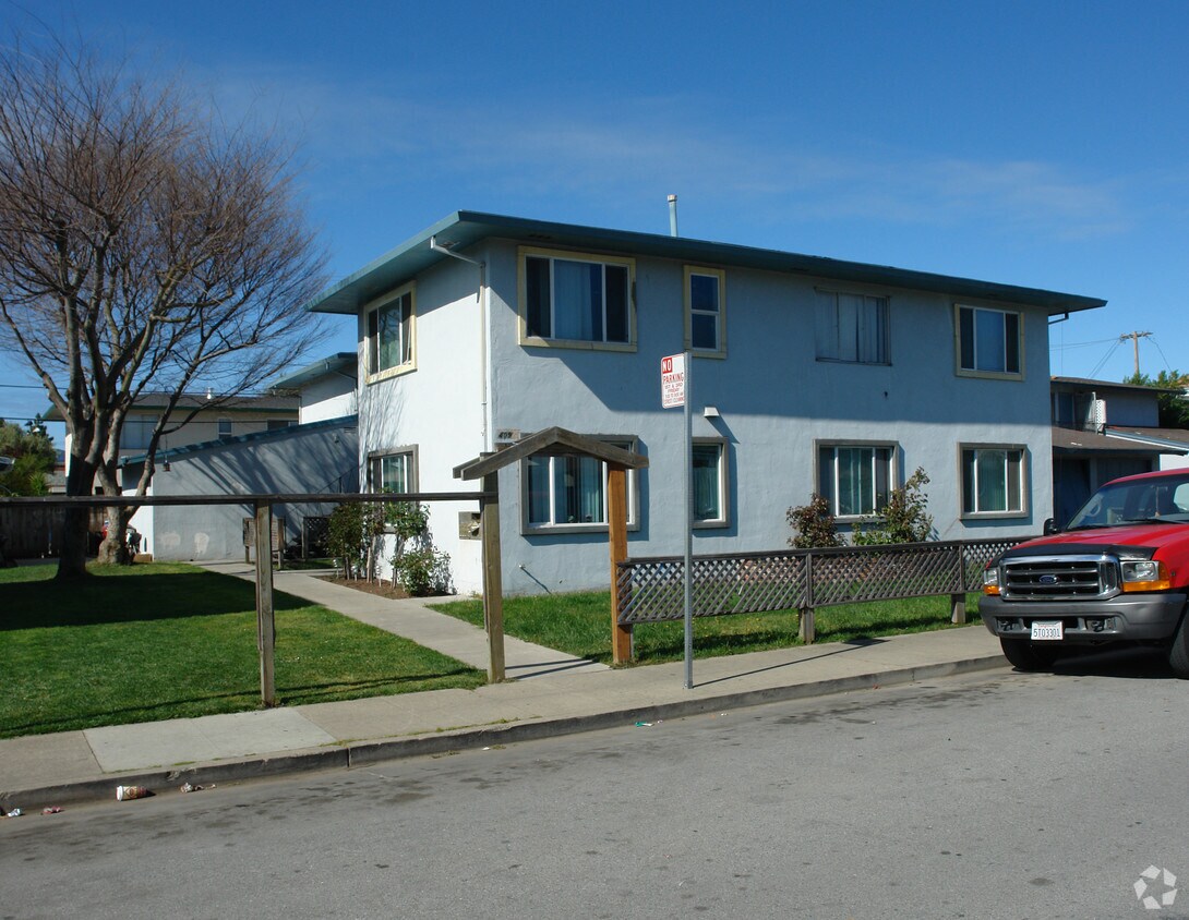 Foto principal - 409 Rogell Ct