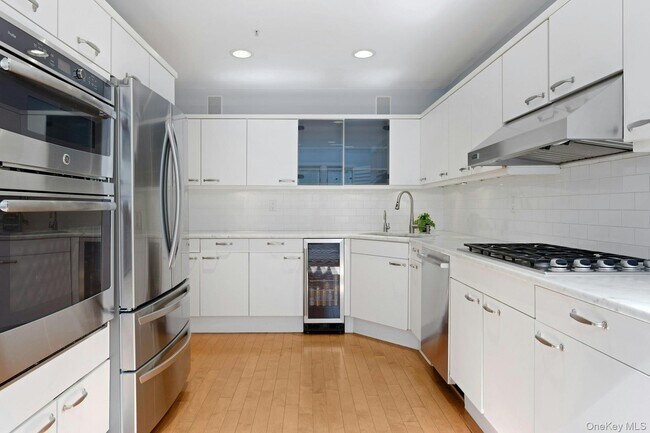 Foto del edificio - 102 Boulder Ridge Rd