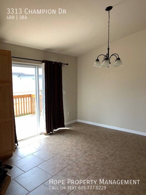 Building Photo - 3313 Champion Dr