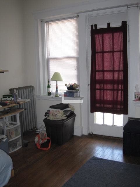 Building Photo - 264 Kelton St