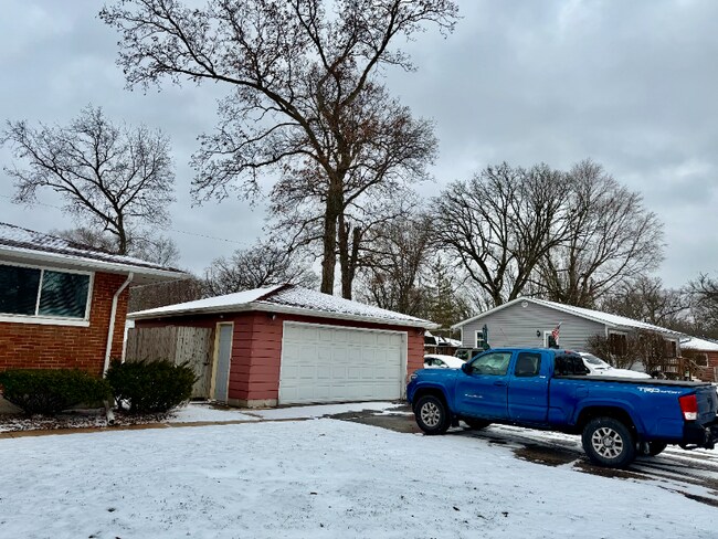 Foto del edificio - 3011 Peterson St