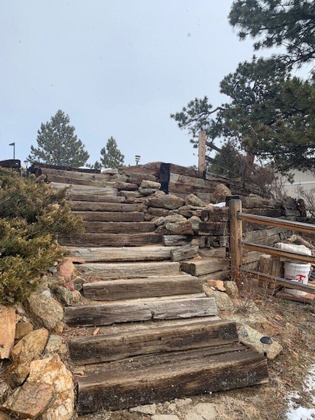 Building Photo - 1690 Prospect Estates Dr
