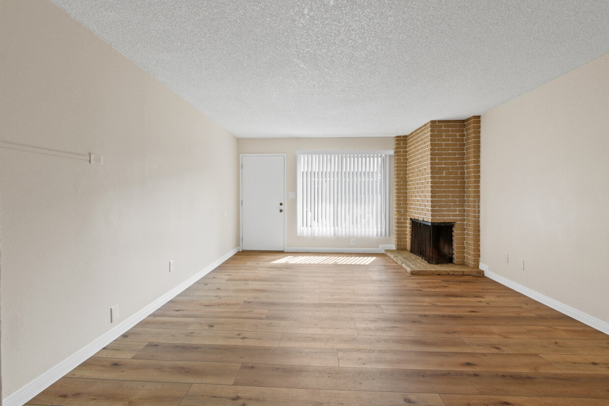 Primary Photo - Magnolia Apartments