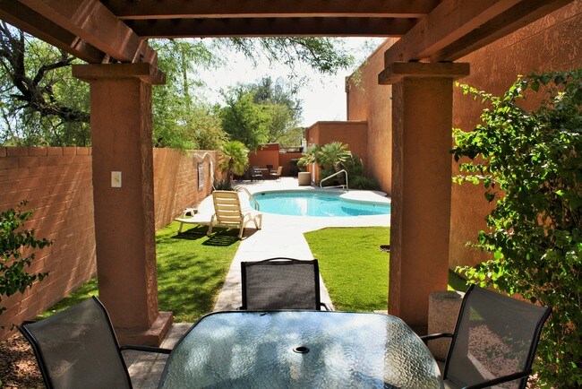 Foto del edificio - Acacia Gardens