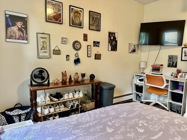 Building Photo - 3 bedroom in Cambridge MA 02141