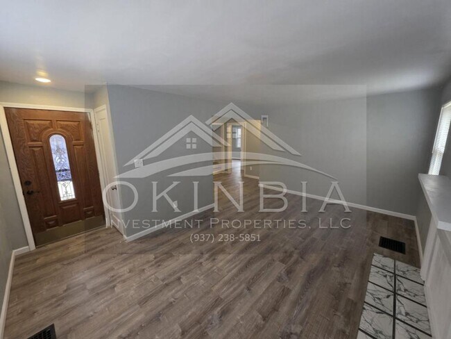 Foto del edificio - 1735 Kensington Dr