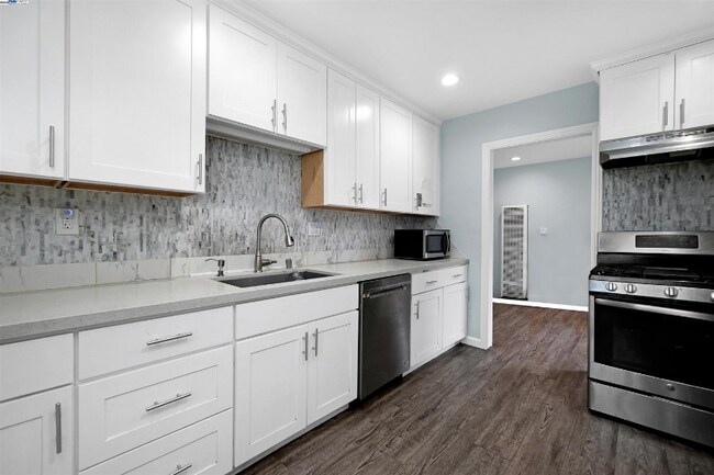 Foto del edificio - 26370 Cascade St