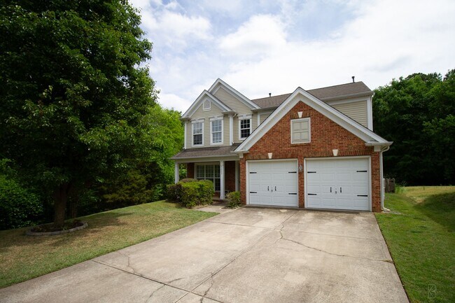 Foto del edificio - 4 bedroom home in Ballantyne