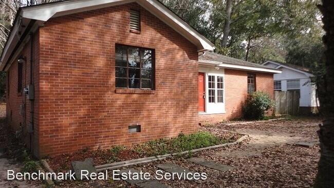 Building Photo - 3 br, 1 bath House - 2310 W. Tennessee St.