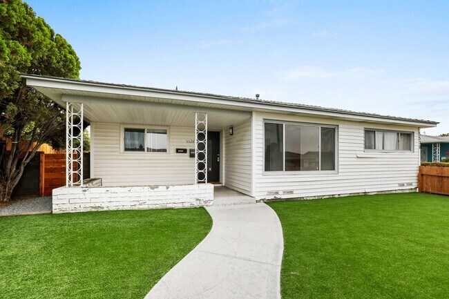 Foto del edificio - 8 Bed 3 Bath House on Prime Dorothy Way - Minutes Walk to Campus!!