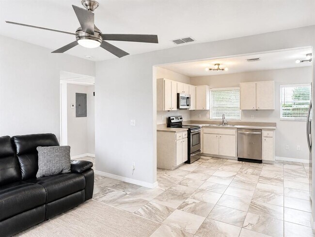 Foto del edificio - 4314 W Carmen St