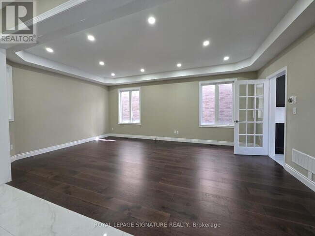 Building Photo - 152 McKnight Ave
