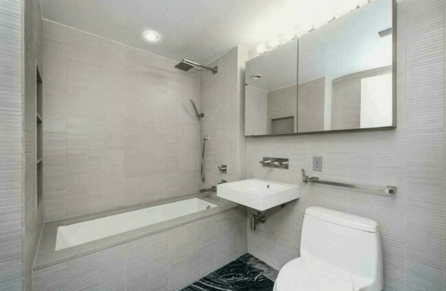 Building Photo - 250 Bedford Ave