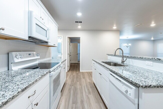 Foto del edificio - 5517 Kemper St