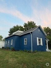 Building Photo - 720 S Apperson Way