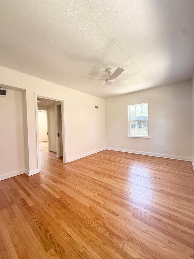 Foto del edificio - 2034 N 49th St