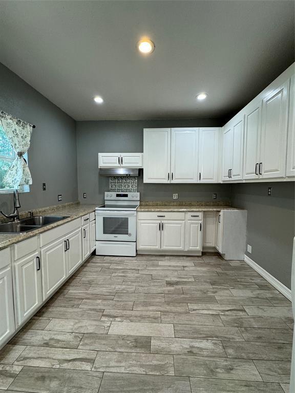 Building Photo - 1489 Sonora Dr