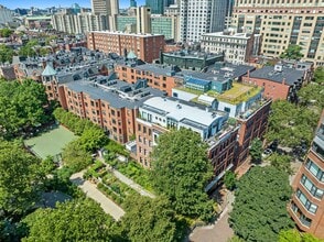 Building Photo - Garrison Square