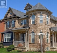 Building Photo - 60 Gowland Rd