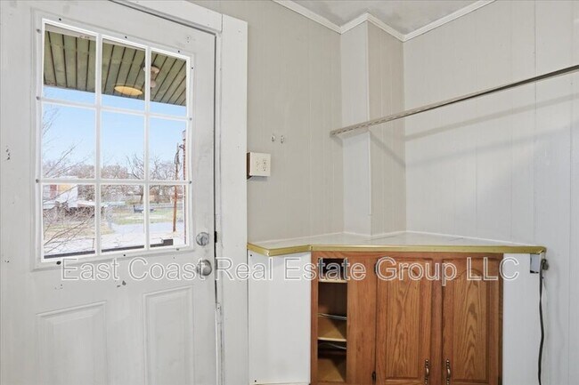 Foto del edificio - 834 W Washington St