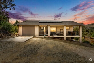 Building Photo - 1720 N Topaz Rd